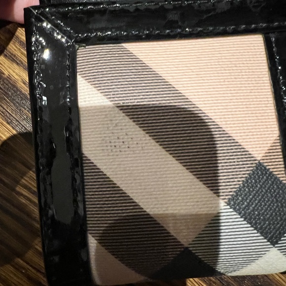 Authentic Burberry wallet with dust bag - Picture 3 of 4